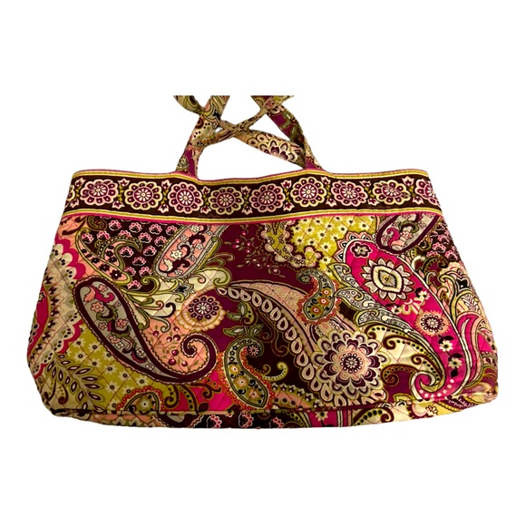 Vera Bradley large purple paisley tote bag in great pre-owned condition - Picture 2 of 6